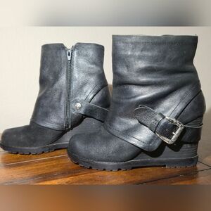 Zodiac USA Black Leather & Suede Bootie - Western/Biker Inspired - Women's 9